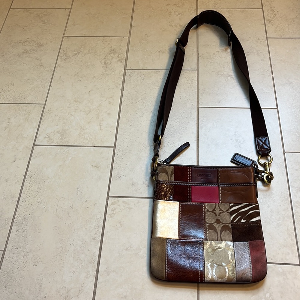 Vintage Coach Signature C Crossbody Messenger Bag - Picture 2 of 4